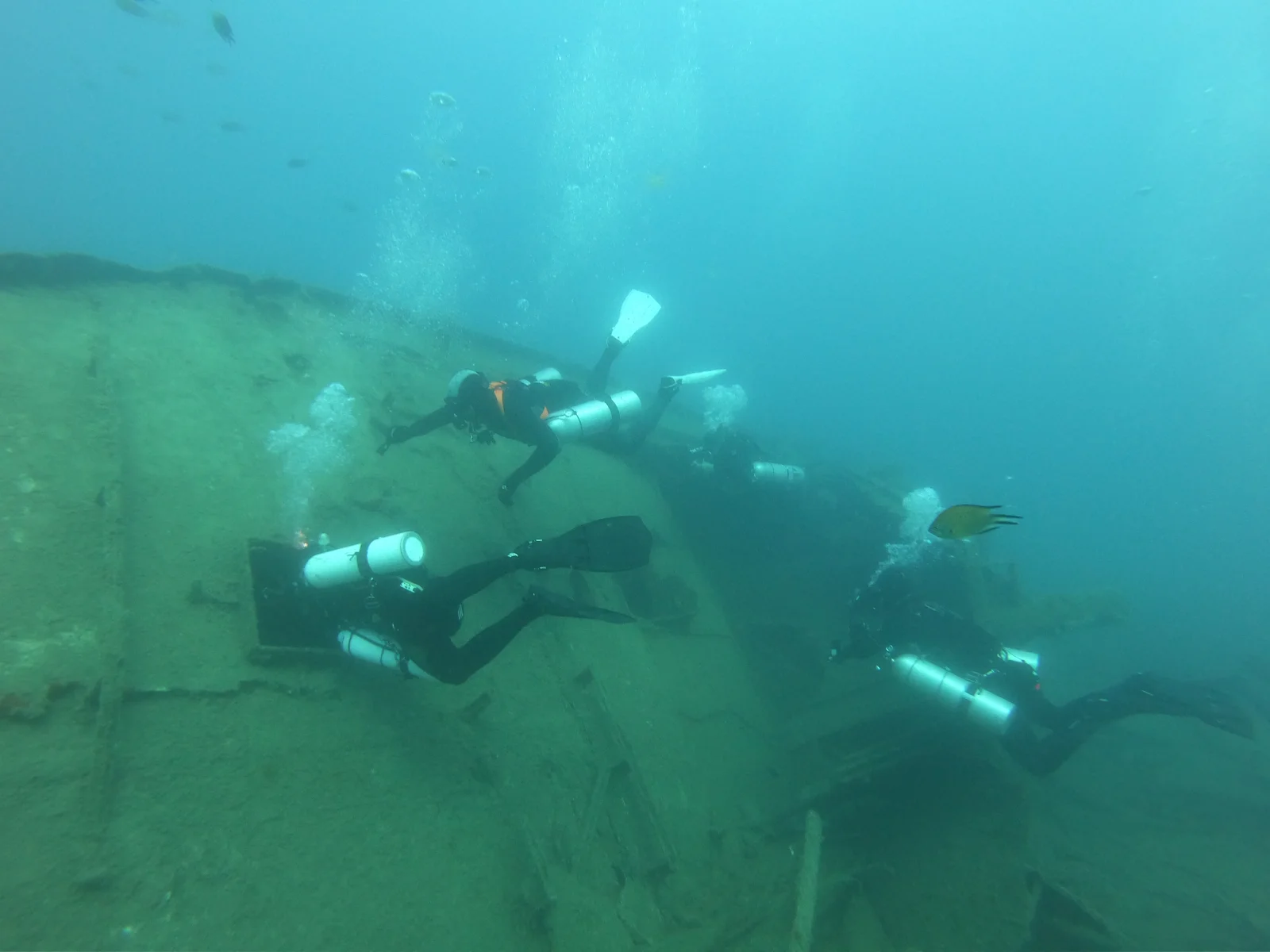 Buceo sidemount en Gran Canaria
